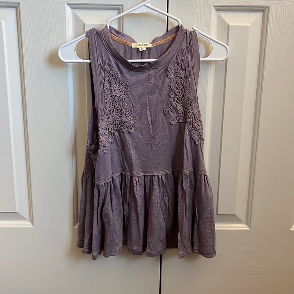 Taylor Sage peplum tank, light purple, lightly worn, cotton, size M